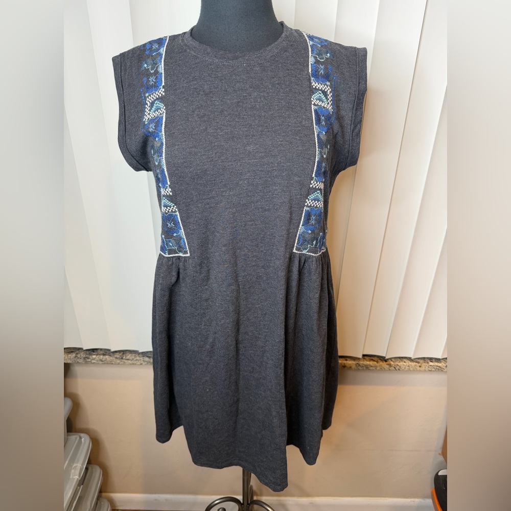 Thyme & Honey Gray Modest Embroidered Peasant Boho Dress Size XL NEW